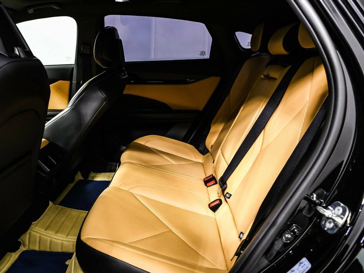 Changan UNI-V 2022 года с пробегом. Фото: #11