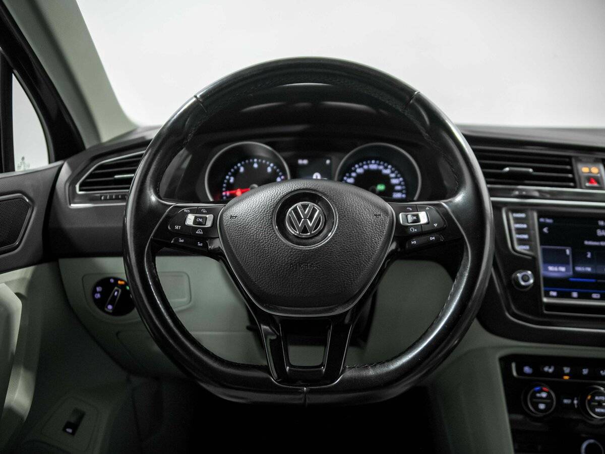 Volkswagen Tiguan 2017 года с пробегом. Фото: #7
