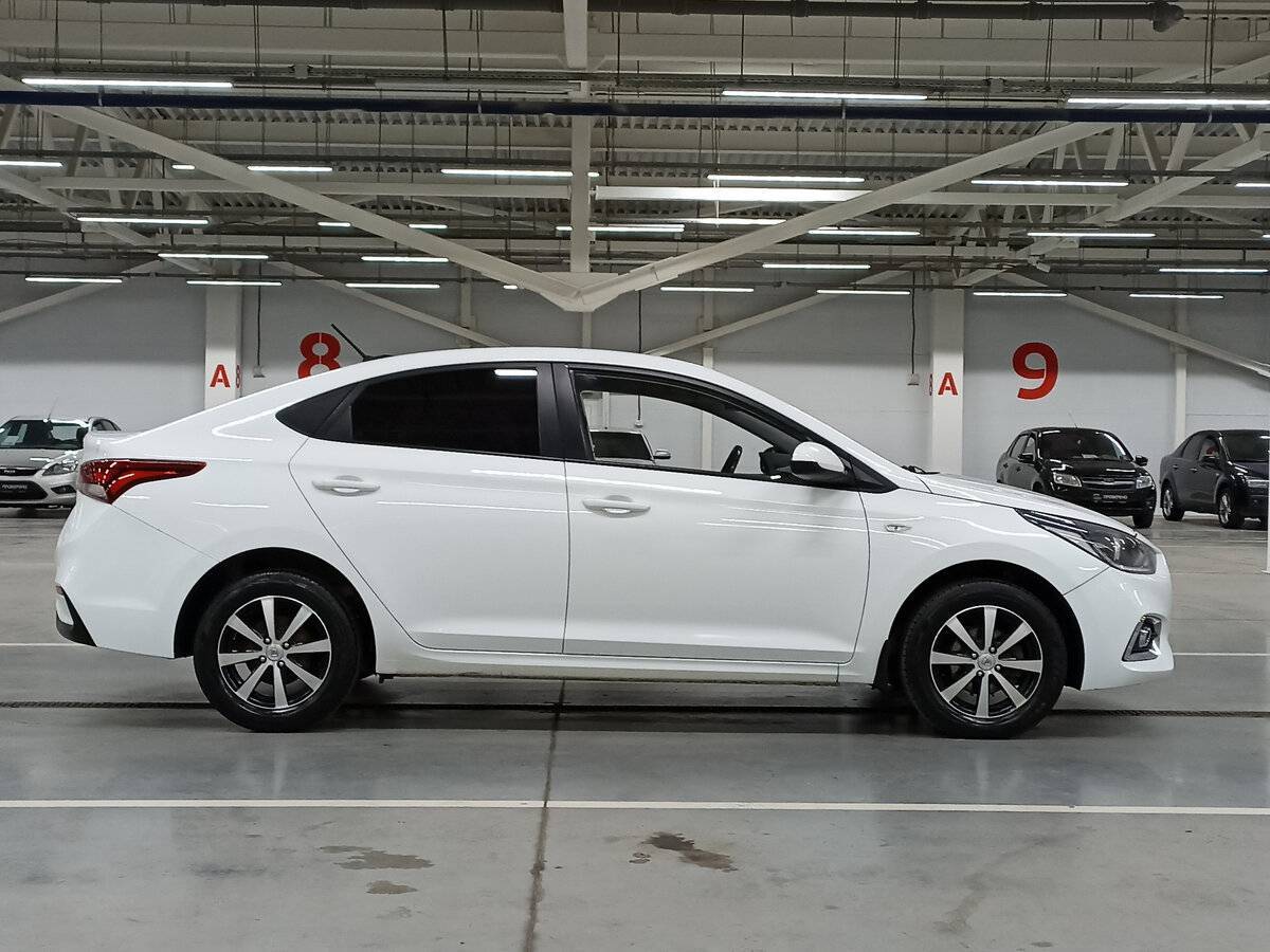Hyundai Solaris 2019 года с пробегом. Фото: #3