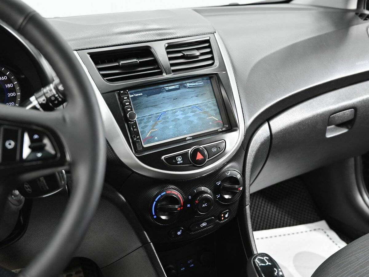 Hyundai Solaris 2014 года с пробегом. Фото: #9