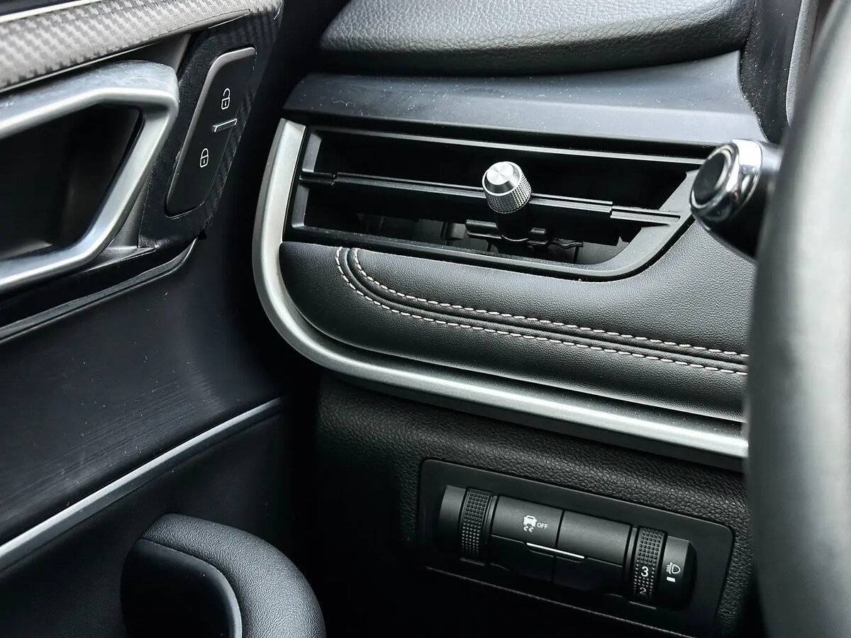 Chery Tiggo 8 2022 года с пробегом. Фото: #19