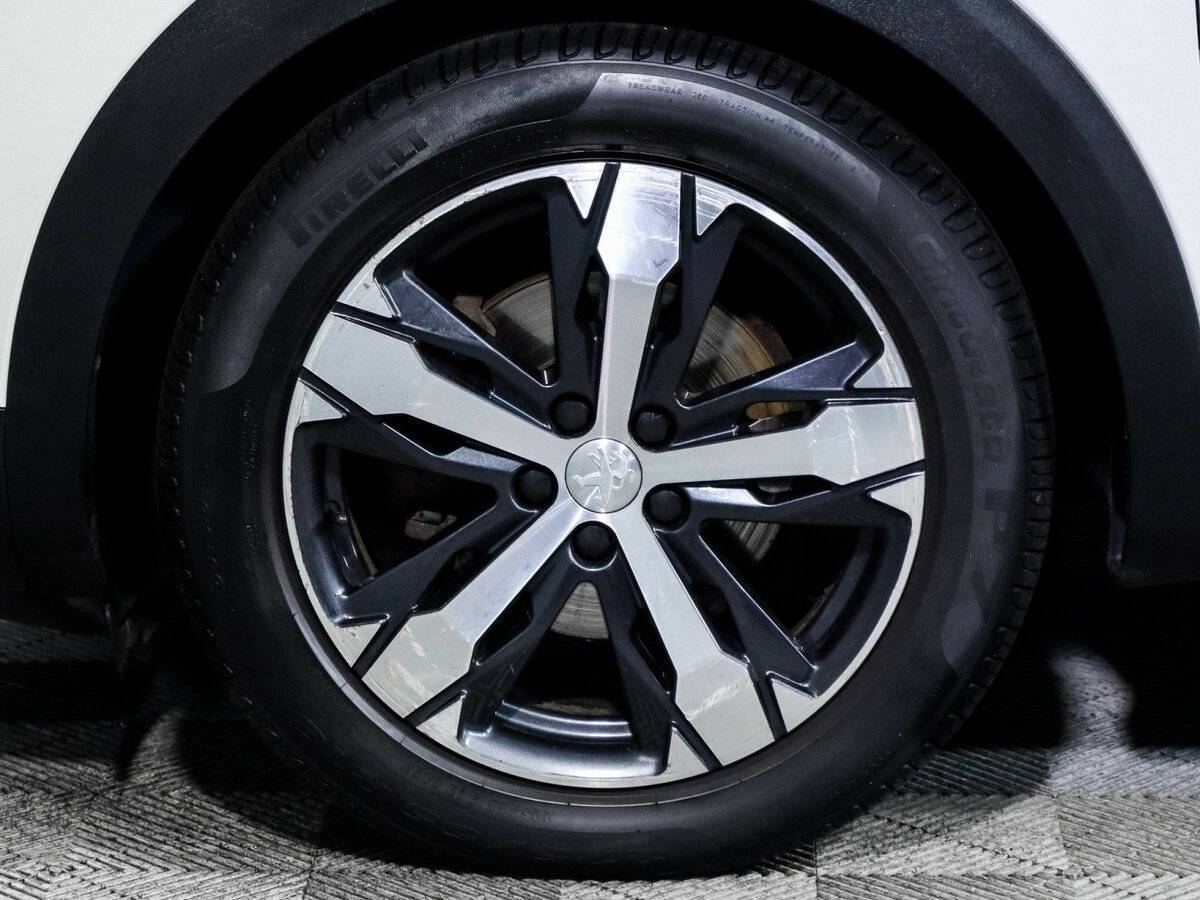 Peugeot 3008 2017 года с пробегом. Фото: #11