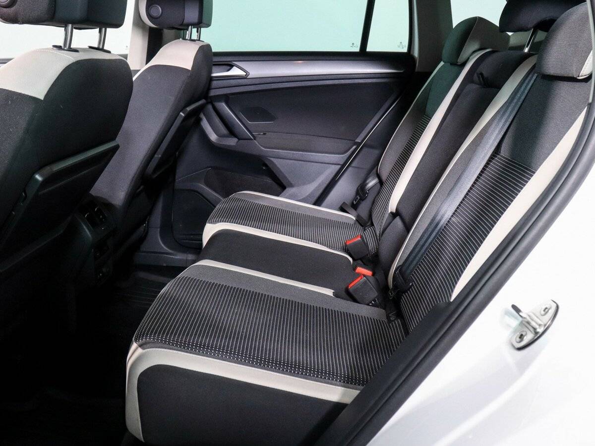 Volkswagen Tiguan 2019 года с пробегом. Фото: #4