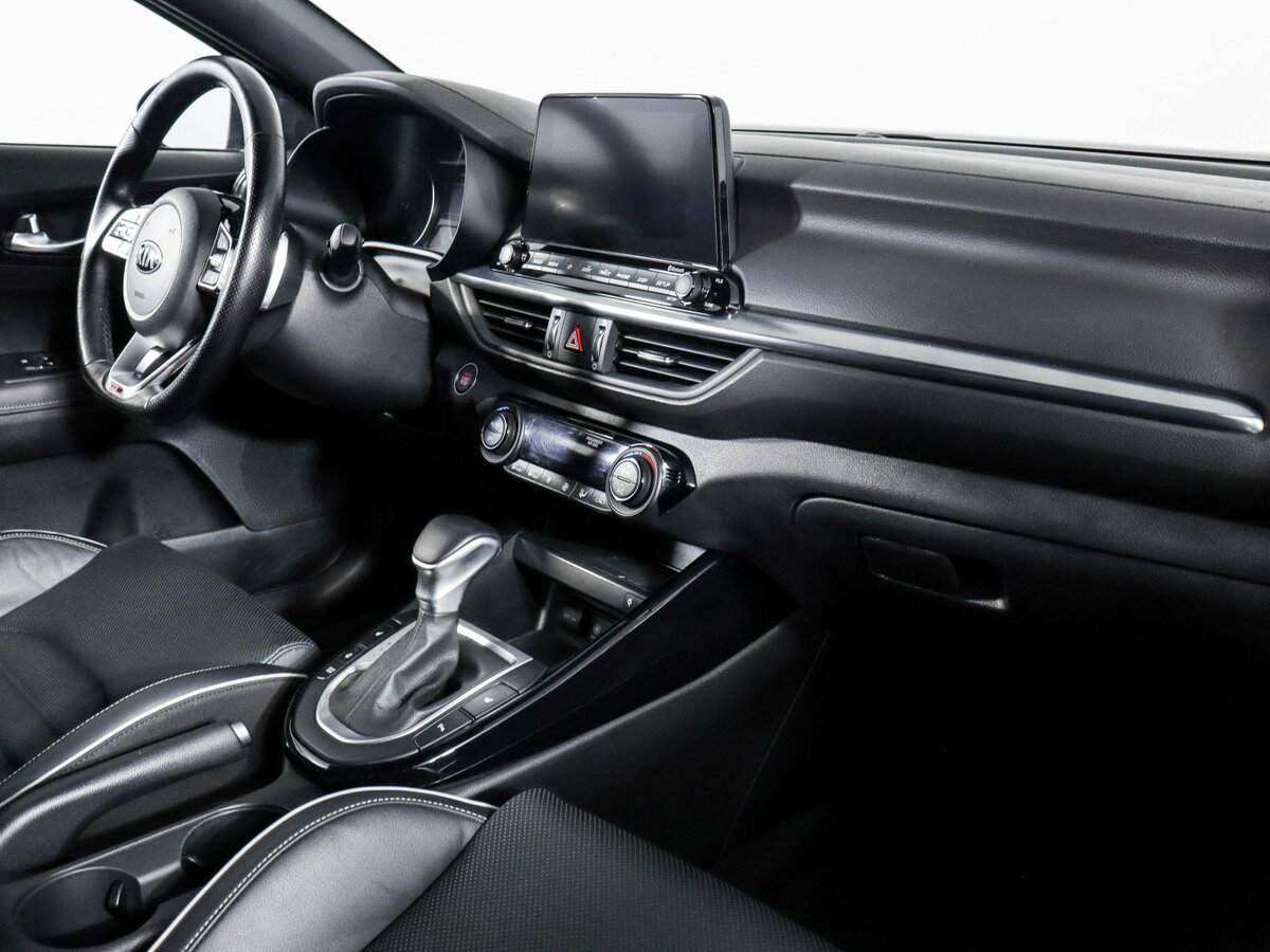 Kia Cerato 2020 года с пробегом. Фото: #5