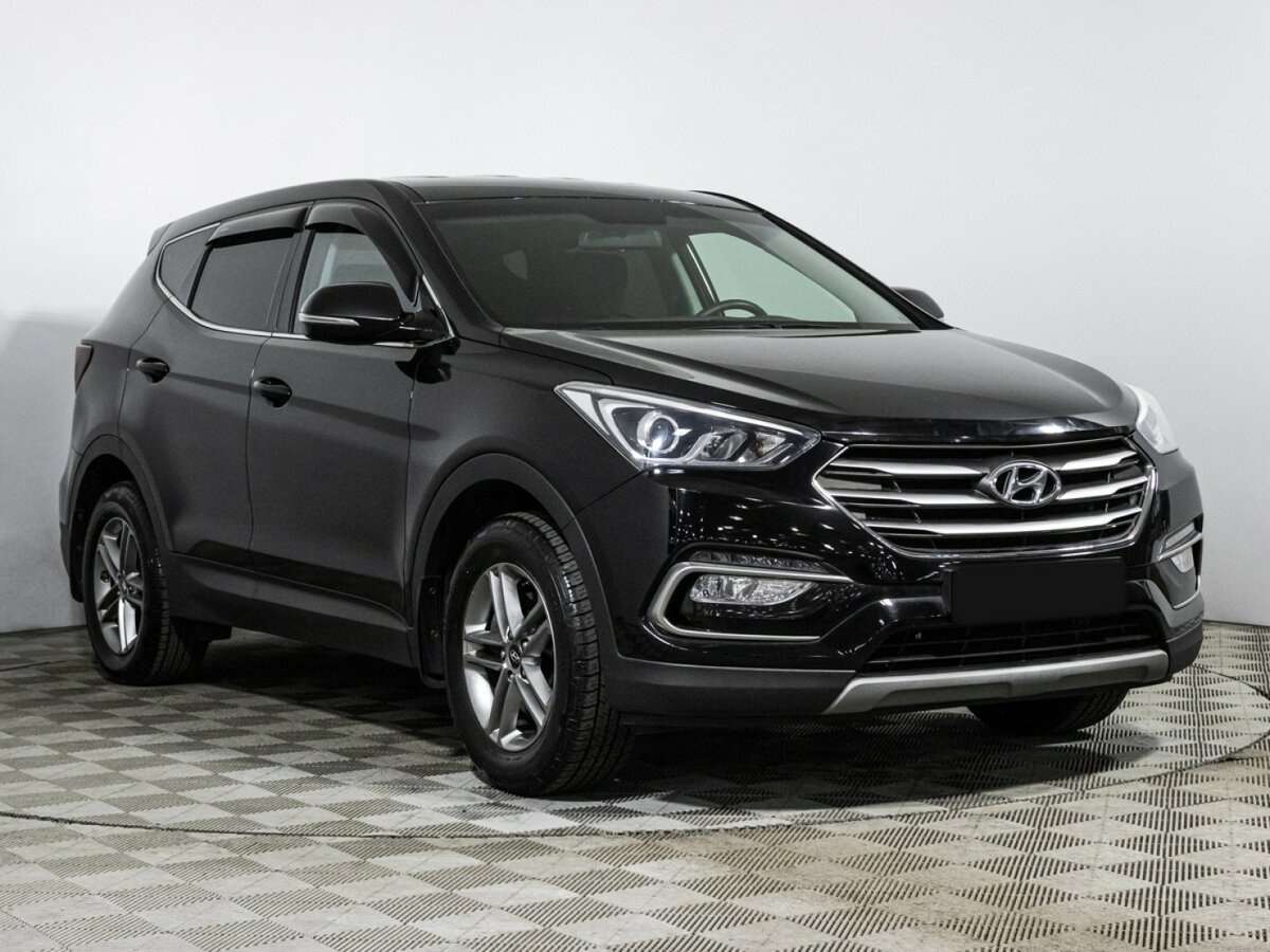 Hyundai Santa Fe 2018 года с пробегом. Фото: #2