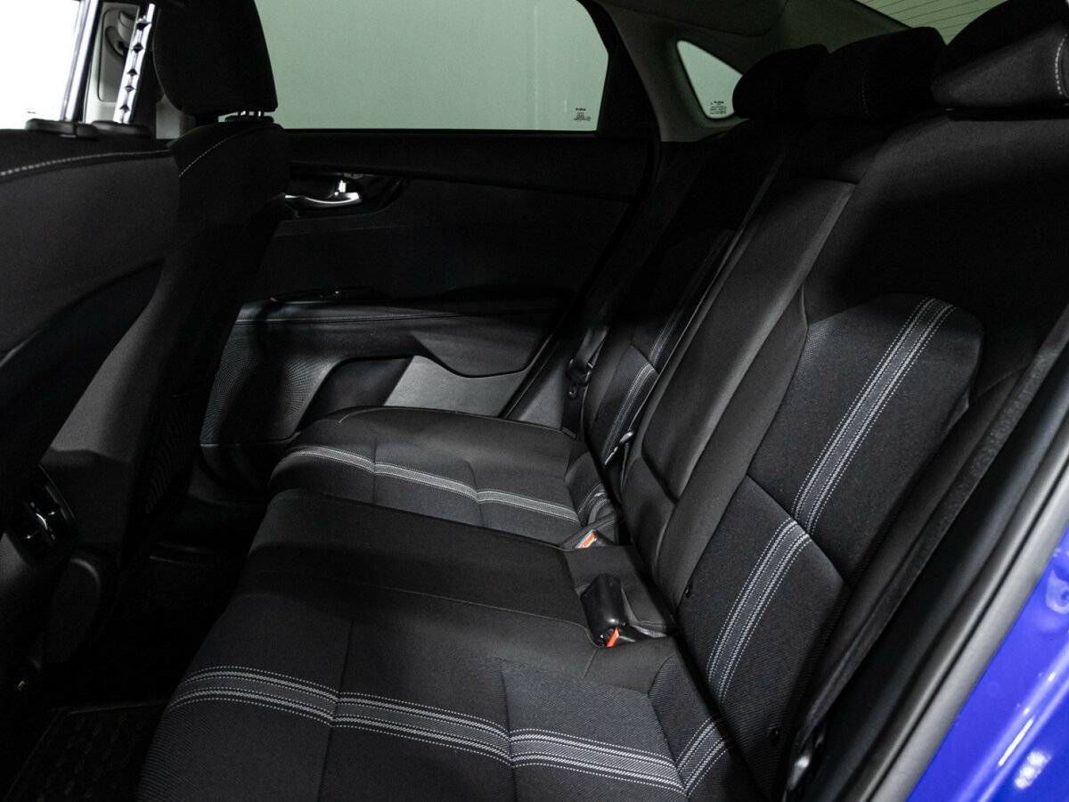 Kia Cerato 2021 года с пробегом. Фото: #9
