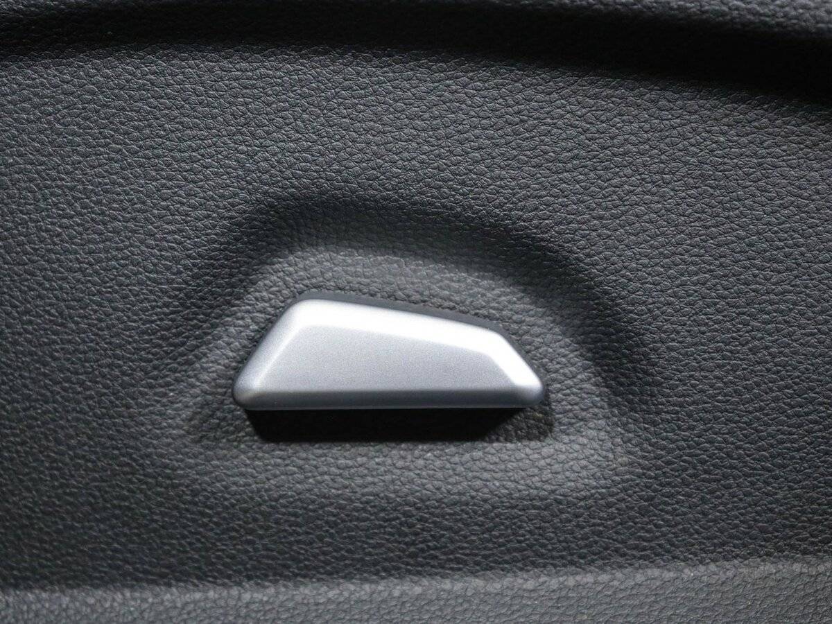 Москвич 3 2023 года с пробегом. Фото: #15