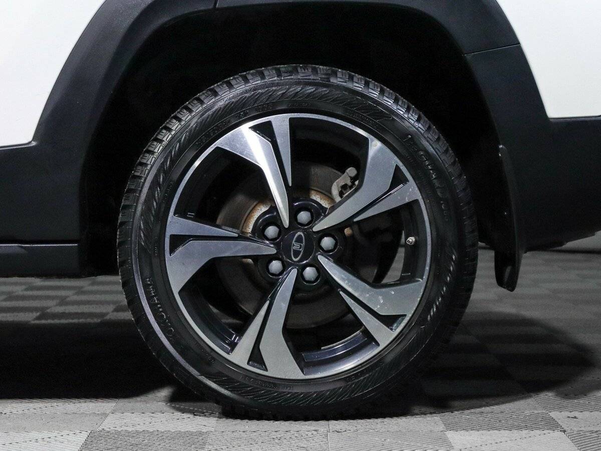 Москвич 3 2023 года с пробегом. Фото: #14