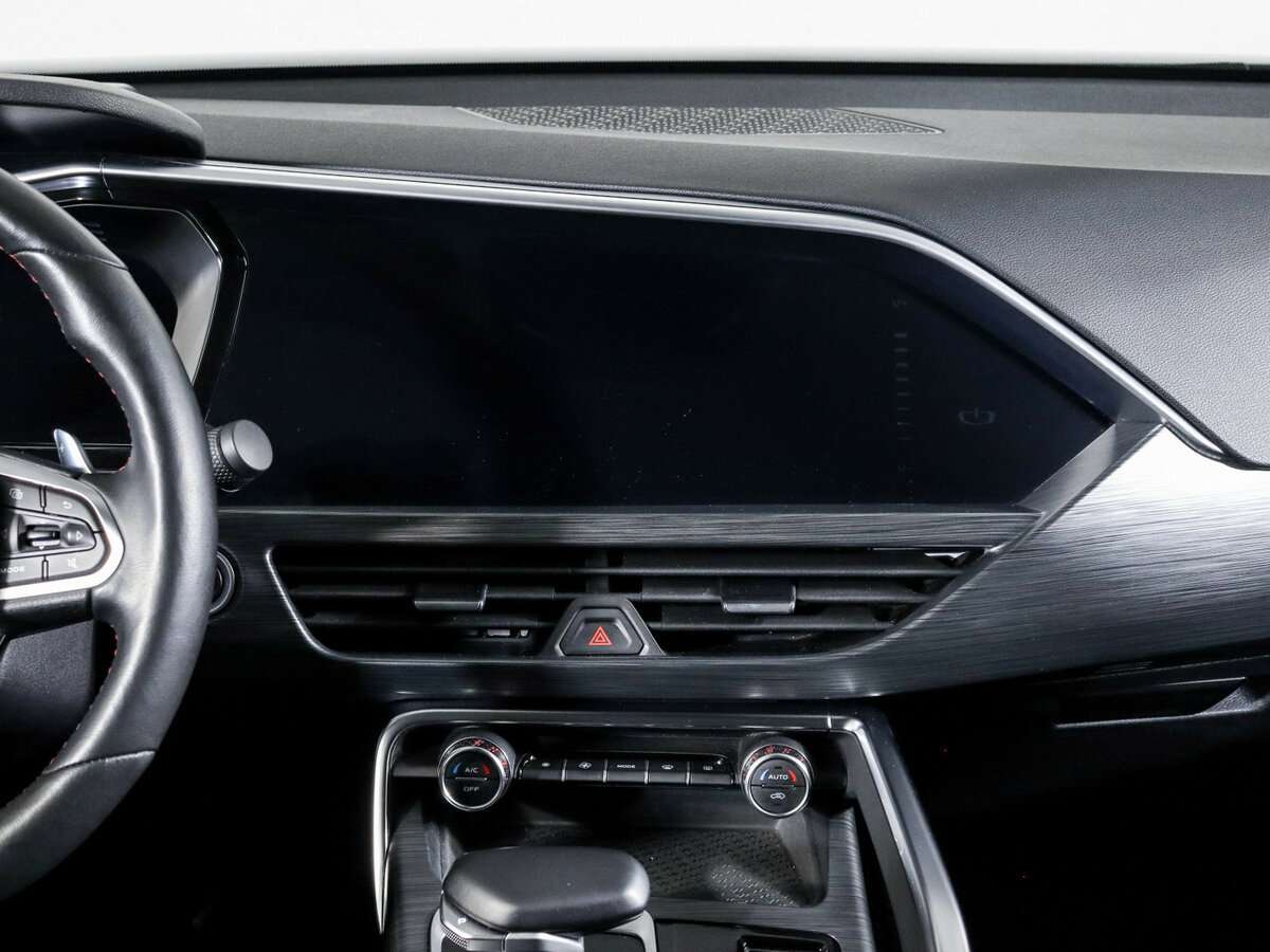 Geely Tugella 2022 года с пробегом. Фото: #12