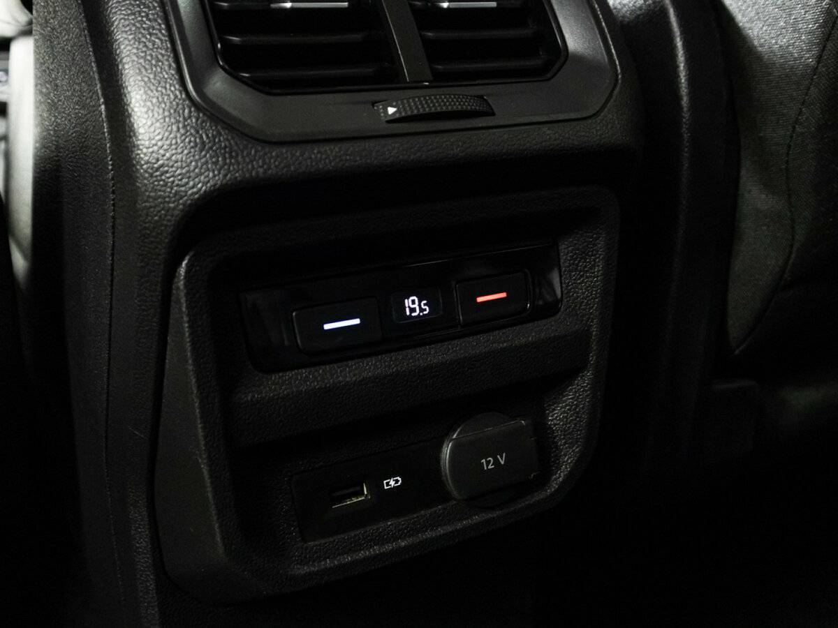 Volkswagen Tiguan 2020 года с пробегом. Фото: #21