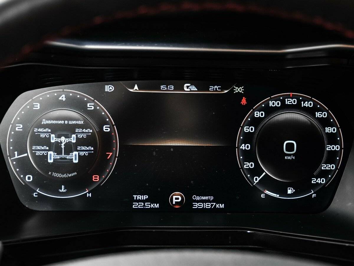 Geely Tugella 2022 года с пробегом. Фото: #9