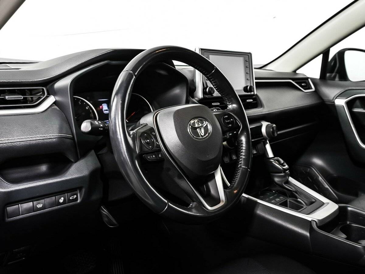 Toyota RAV4 2021 года с пробегом. Фото: #12