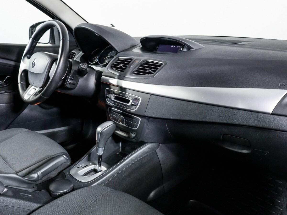 Renault Fluence 2012 года с пробегом. Фото: #6