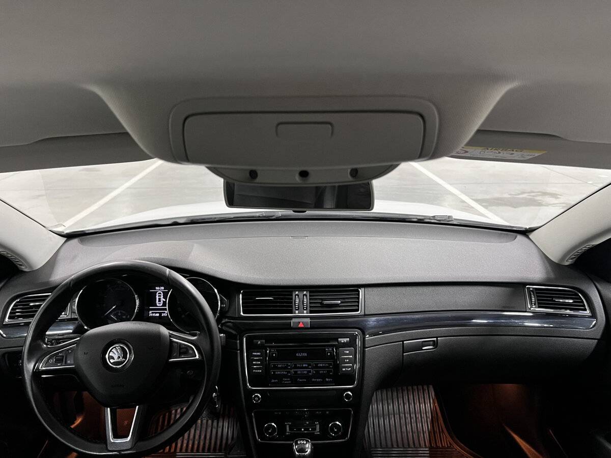 Skoda Superb 2014 года с пробегом. Фото: #13