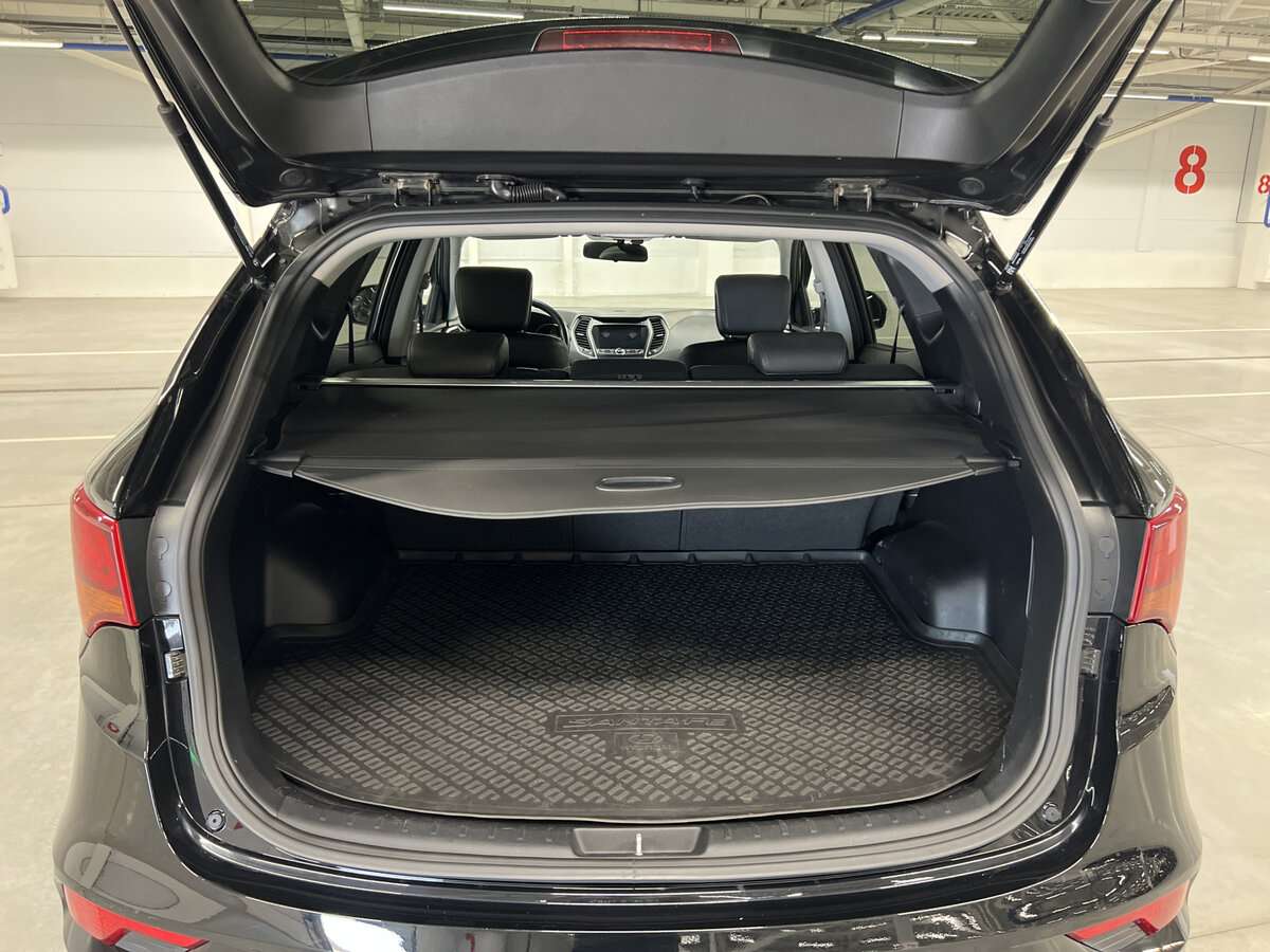 Hyundai Santa Fe 2015 года с пробегом. Фото: #9