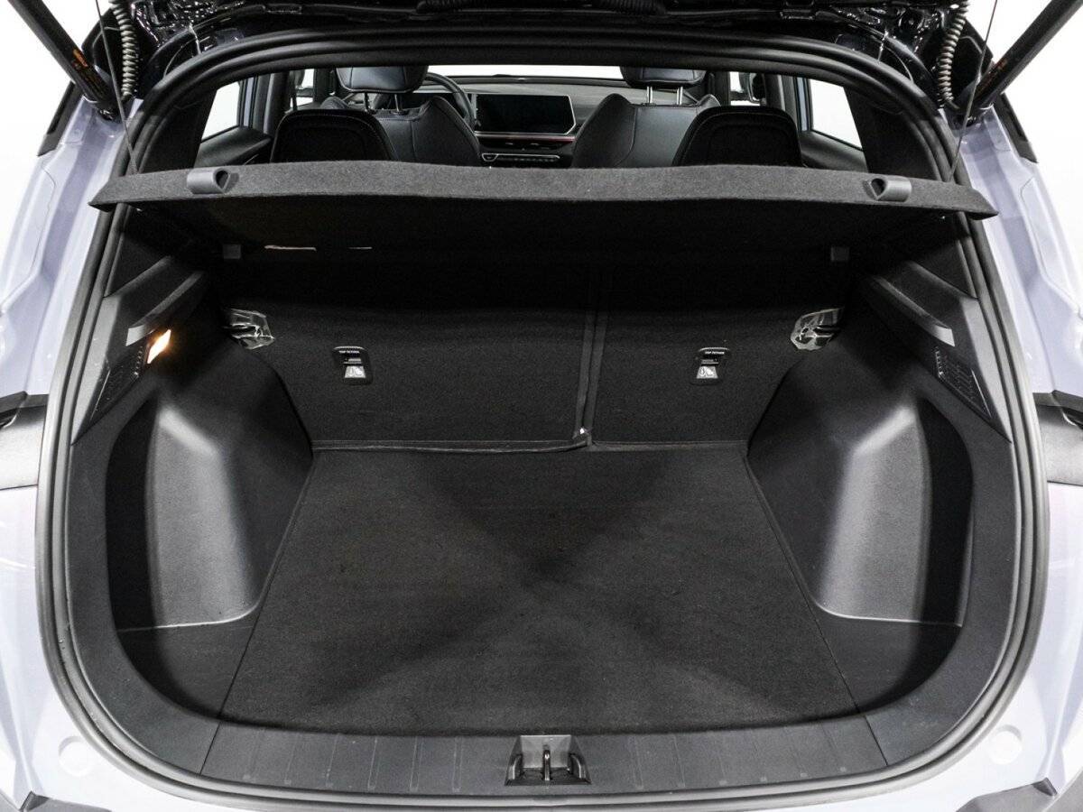 Geely Coolray 2023 года с пробегом. Фото: #14