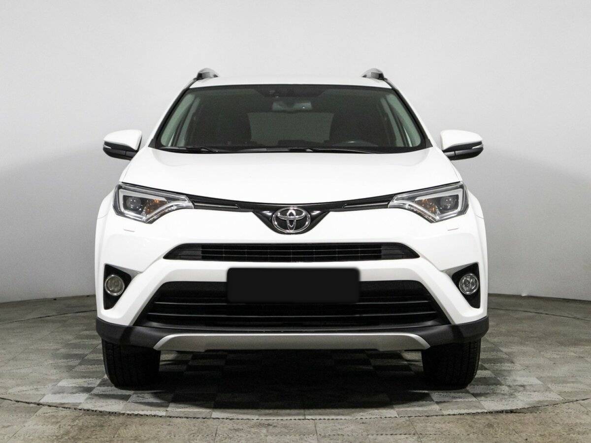 Toyota RAV4 2019 года с пробегом. Фото: #1
