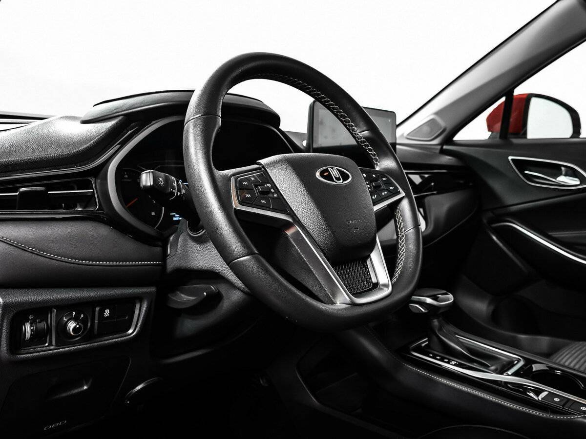 Москвич 3 2023 года с пробегом. Фото: #11