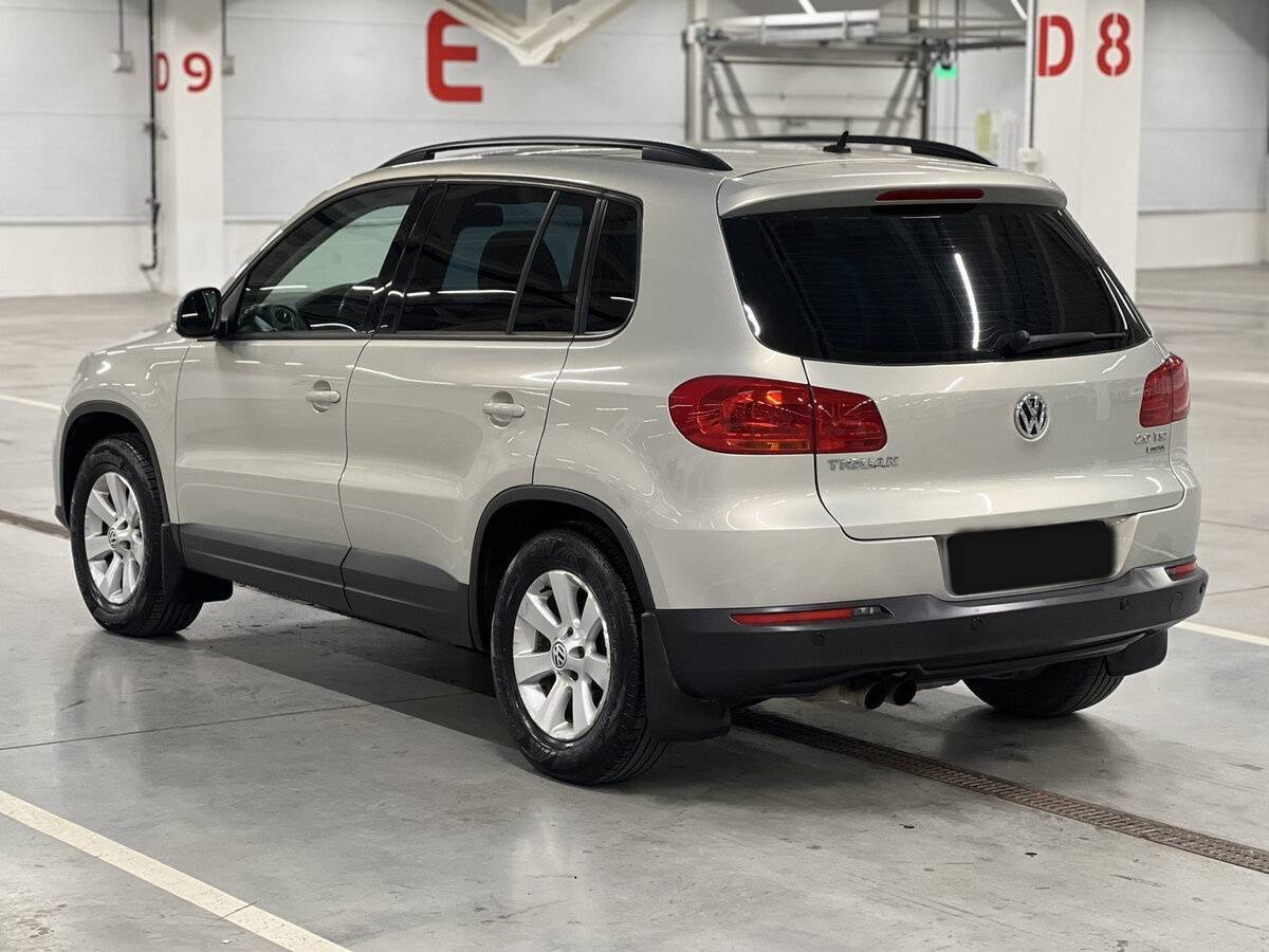 Volkswagen Tiguan 2012 года с пробегом. Фото: #6