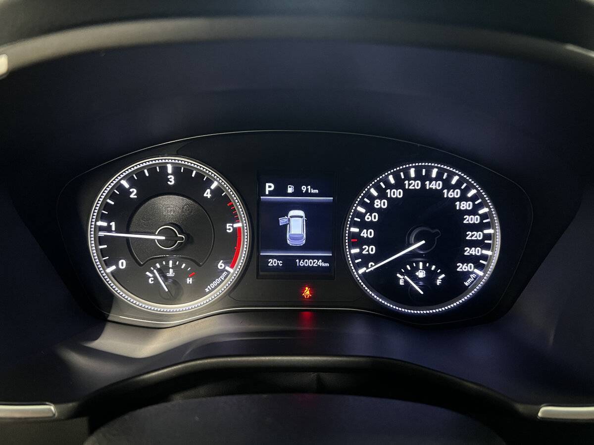 Hyundai Santa Fe 2019 года с пробегом. Фото: #12