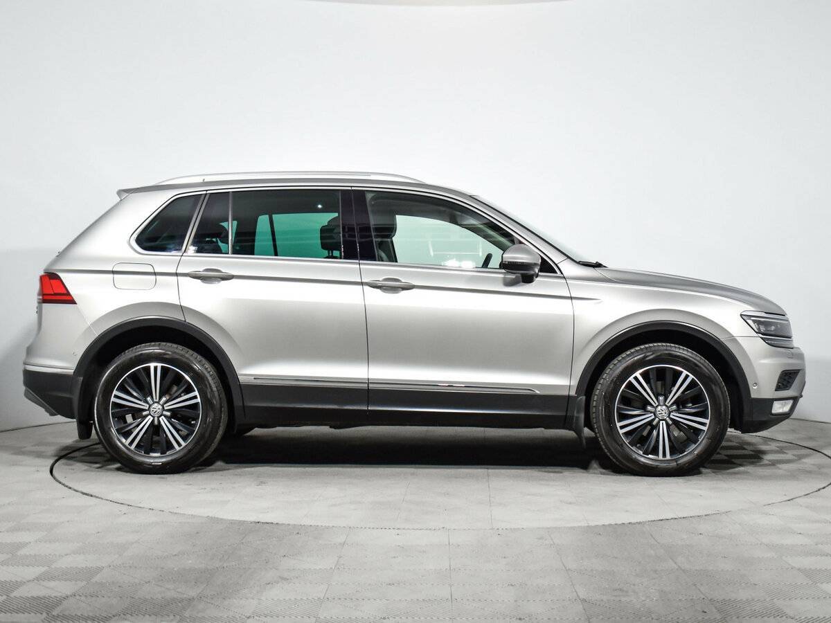 Volkswagen Tiguan 2017 года с пробегом. Фото: #3