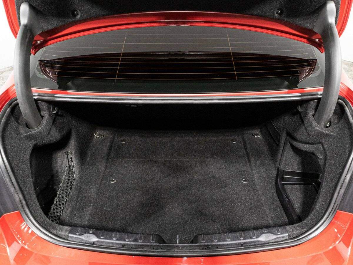 BMW 3 серии 2012 года с пробегом. Фото: #14