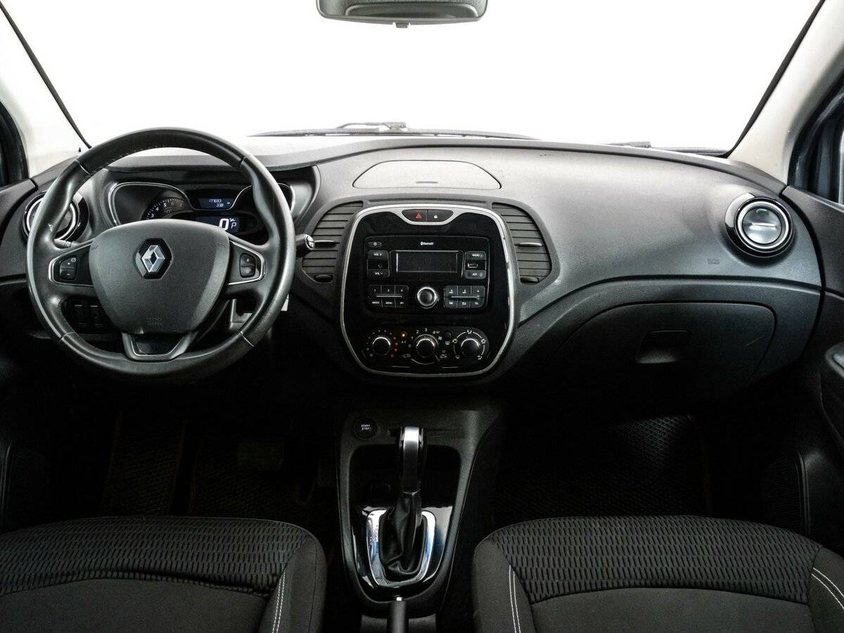 Renault Kaptur 2017 года с пробегом. Фото: #9
