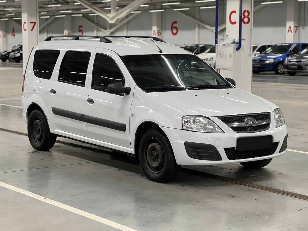 Lada (ВАЗ) Largus 2017 года с пробегом. Фото: #2