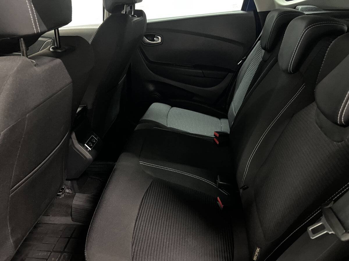 Renault Kaptur 2021 года с пробегом. Фото: #11