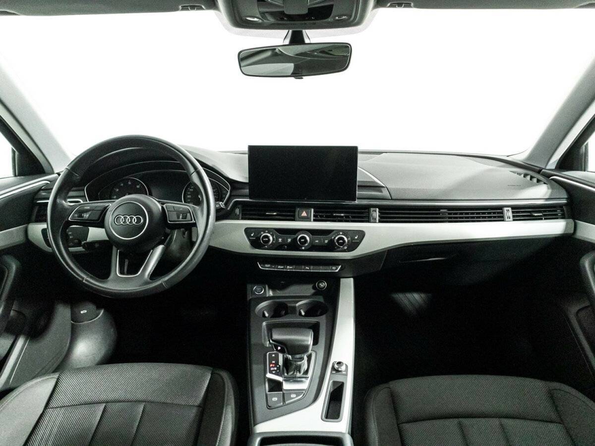 Audi A4 2020 года с пробегом. Фото: #12