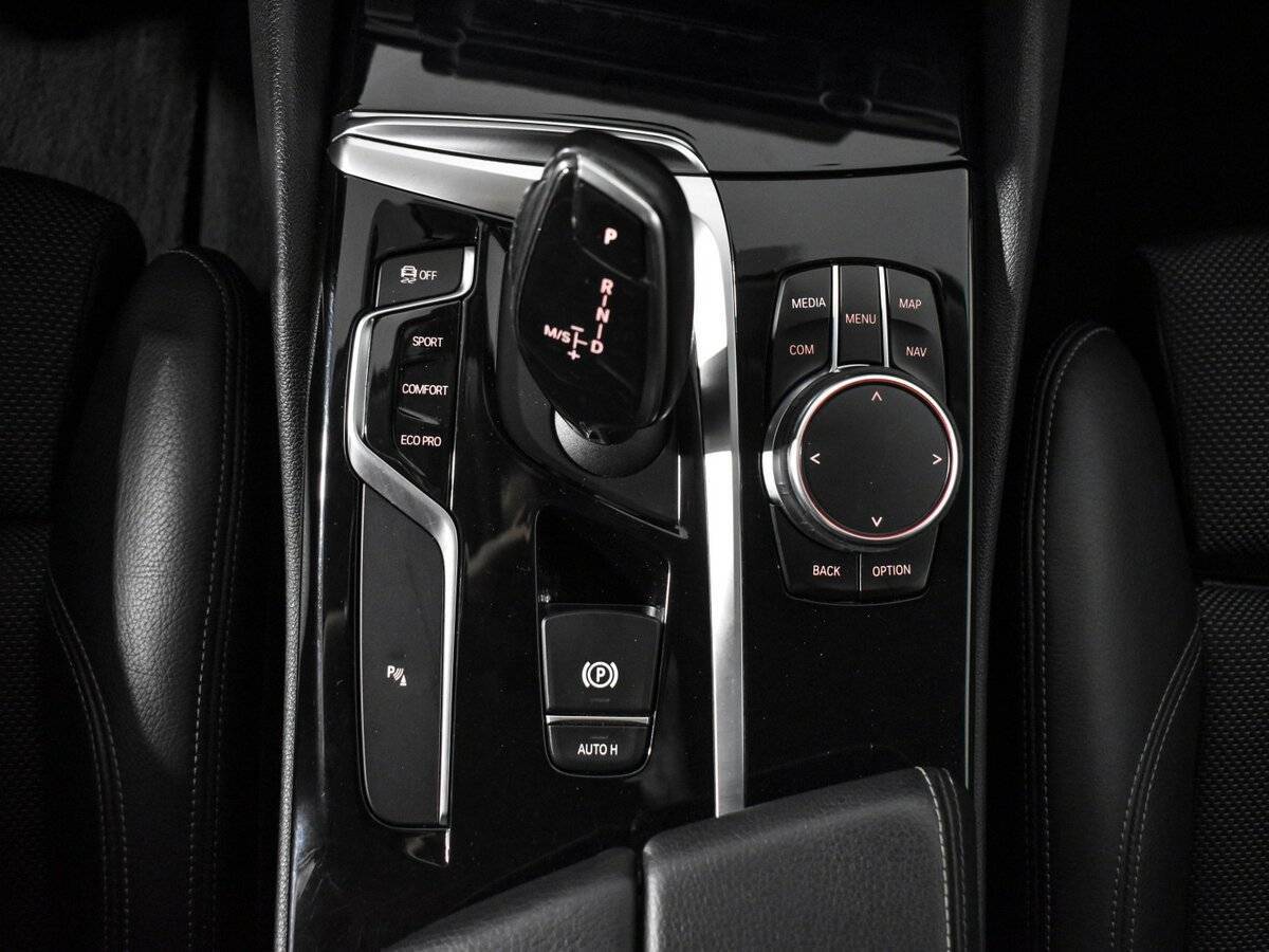 BMW 5 серии 2017 года с пробегом. Фото: #12