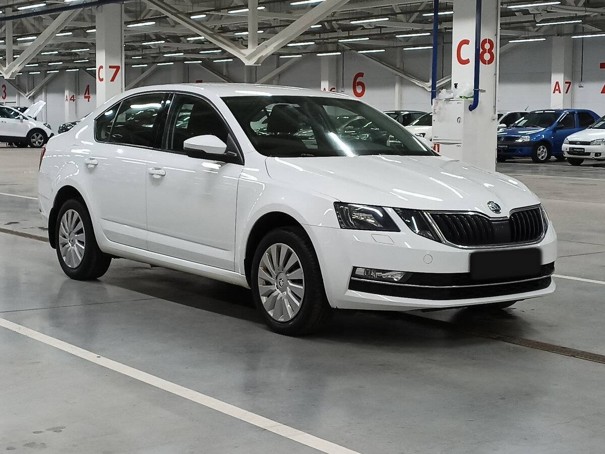 Skoda Octavia 2019 года с пробегом. Фото: #2