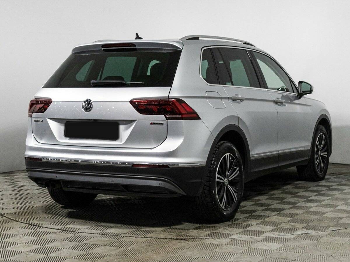 Volkswagen Tiguan 2018 года с пробегом. Фото: #4