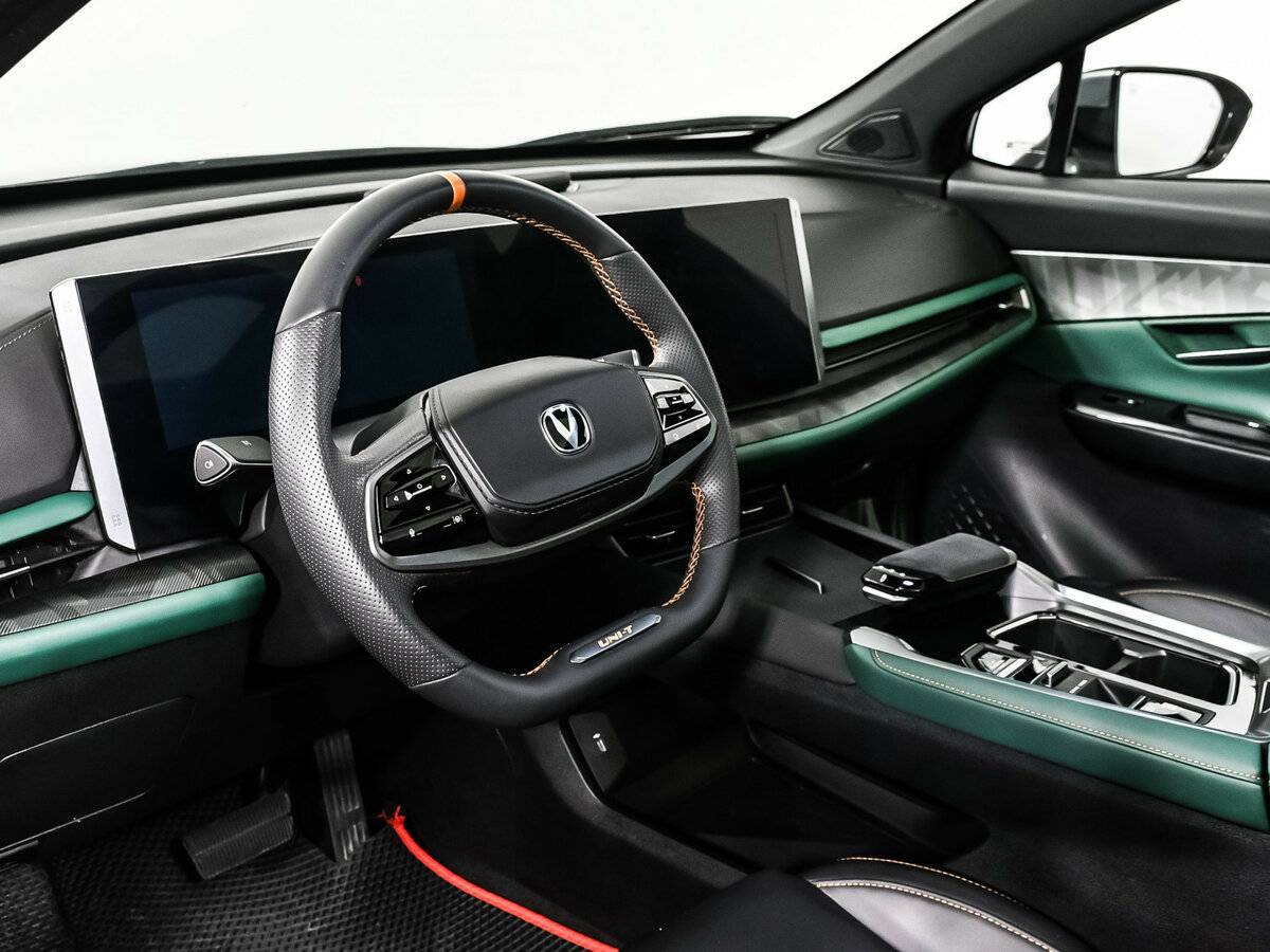 Changan UNI-T 2023 года с пробегом. Фото: #11