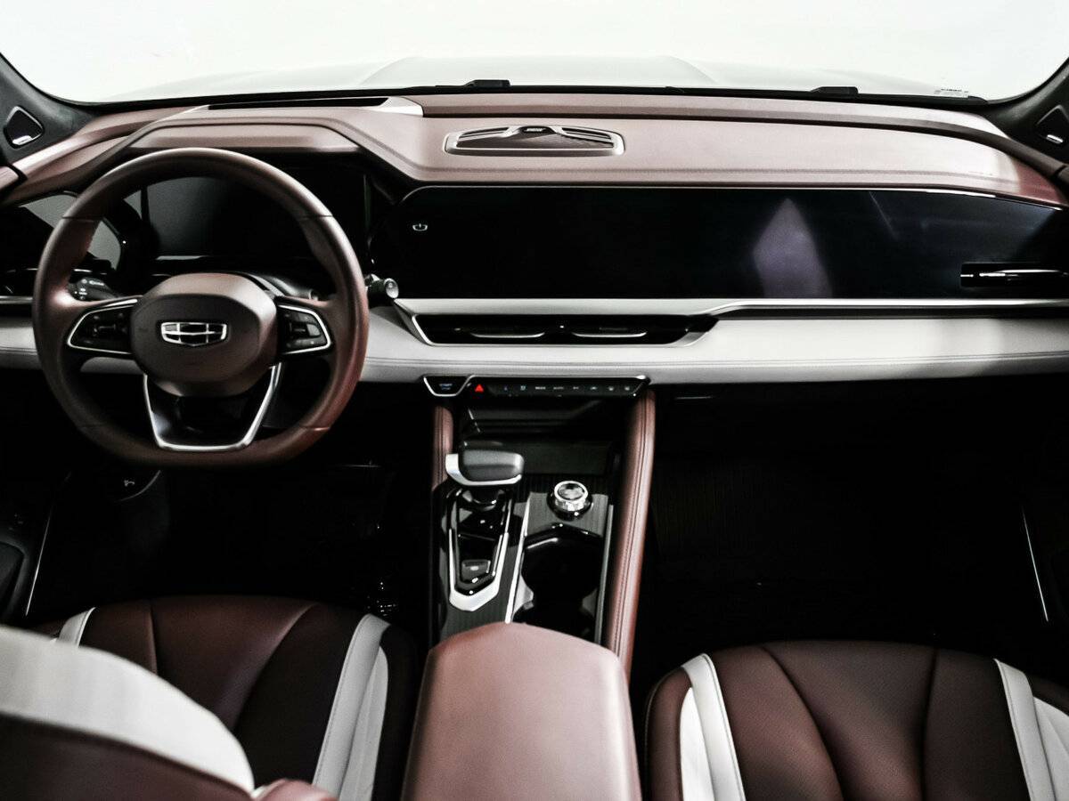 Geely Monjaro 2023 года с пробегом. Фото: #10