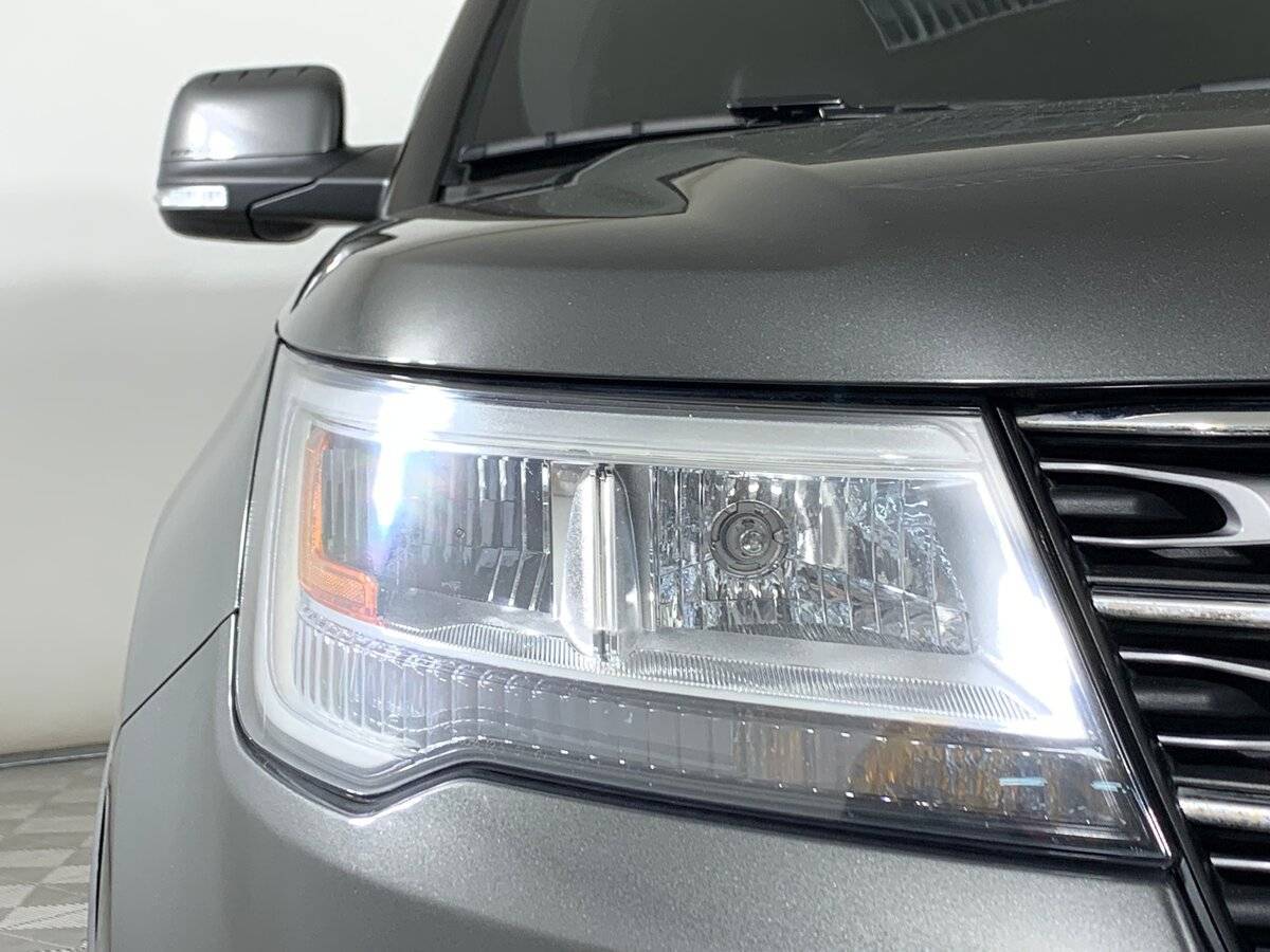 Ford Explorer 2017 года с пробегом. Фото: #9