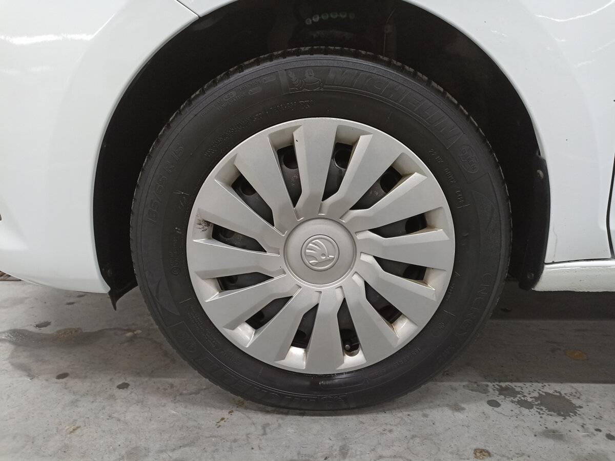 Skoda Rapid 2021 года с пробегом. Фото: #17