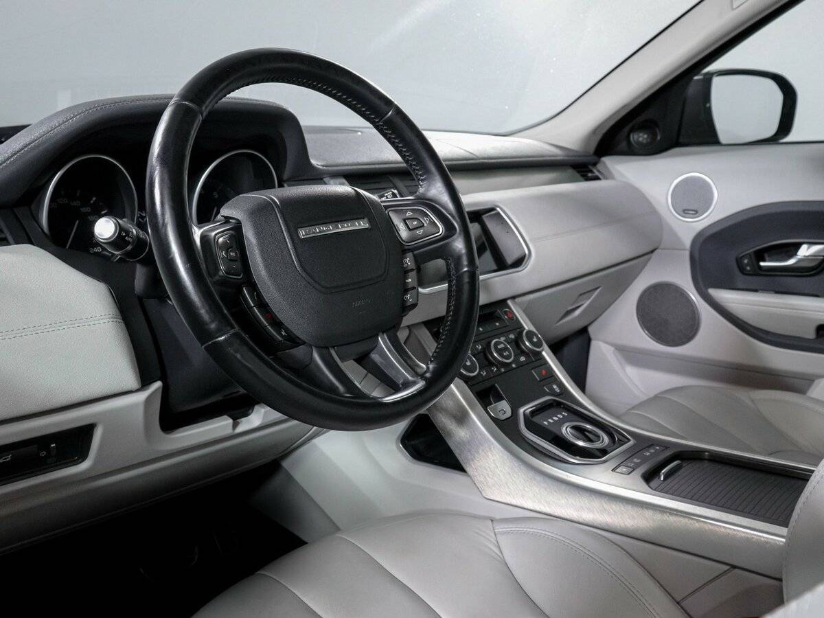 Land Rover Range Rover Evoque 2012 года с пробегом. Фото: #13