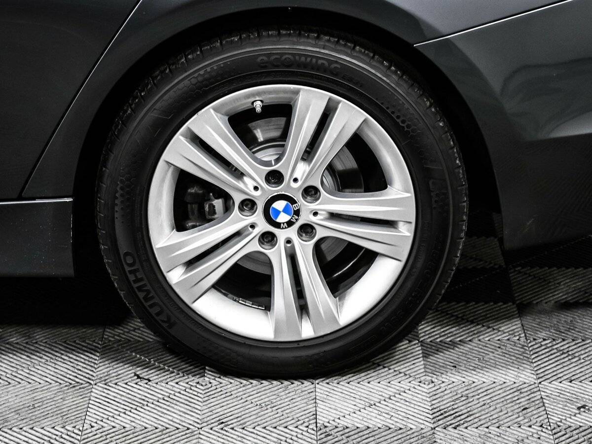 BMW 3 серии 2015 года с пробегом. Фото: #13