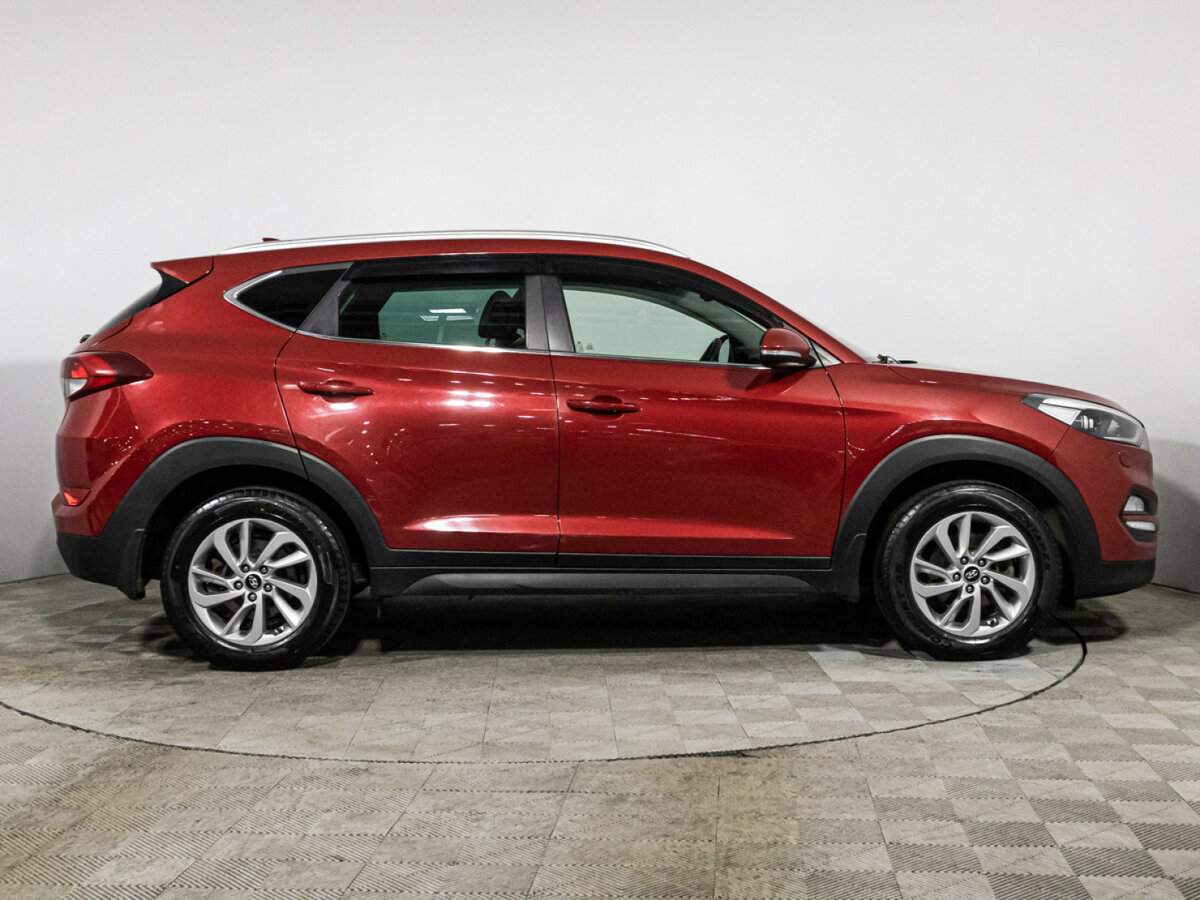 Hyundai Tucson 2017 года с пробегом. Фото: #3
