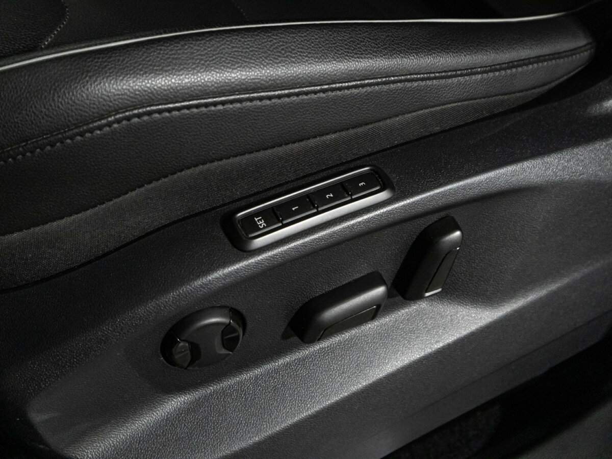 Volkswagen Tiguan 2020 года с пробегом. Фото: #17