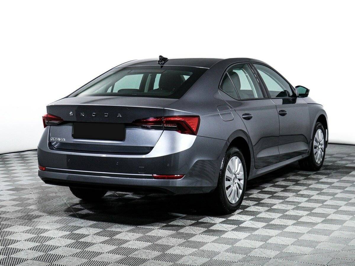 Skoda Octavia 2021 года с пробегом. Фото: #4