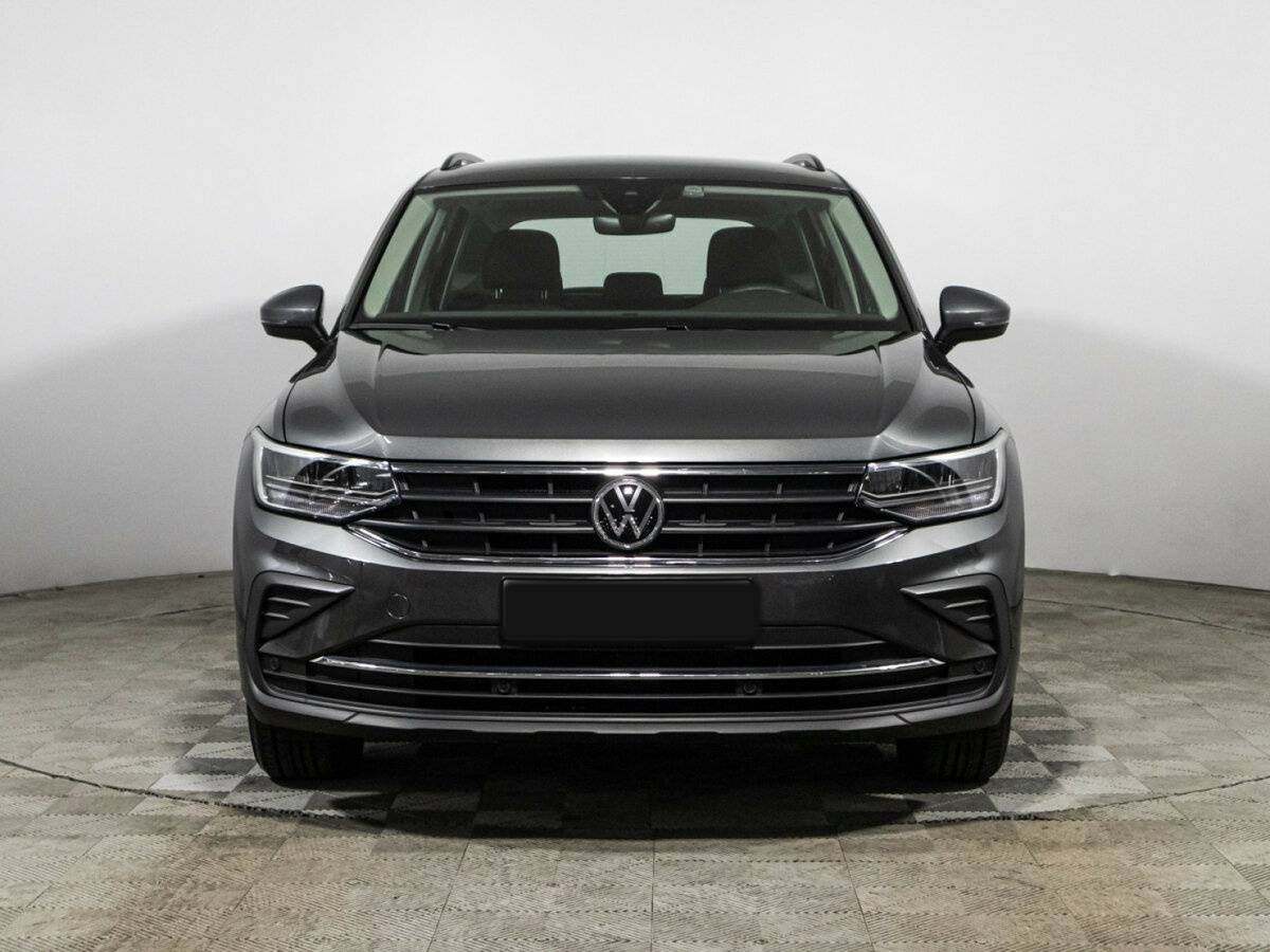 Volkswagen Tiguan 2021 года с пробегом. Фото: #1