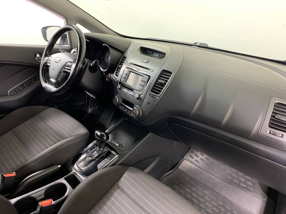 Kia Cerato 2017 года с пробегом. Фото: #12