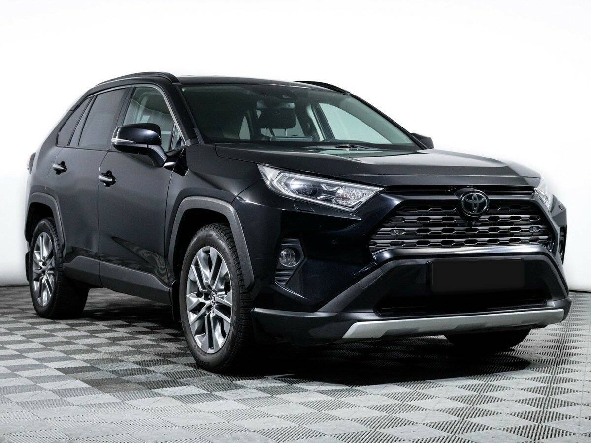 Toyota RAV4 2019 года с пробегом. Фото: #2