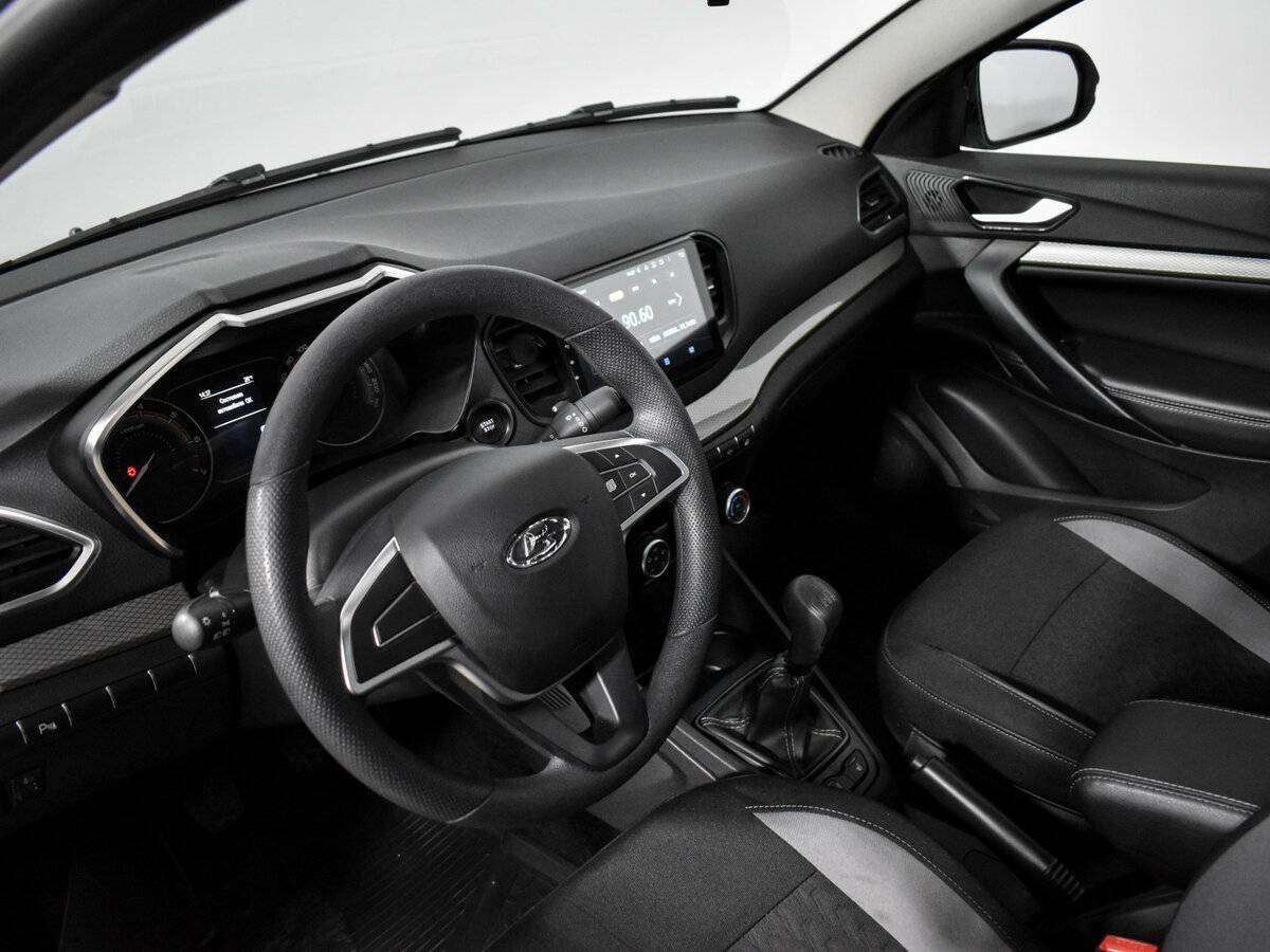 Lada (ВАЗ) Vesta 2023 года с пробегом. Фото: #8