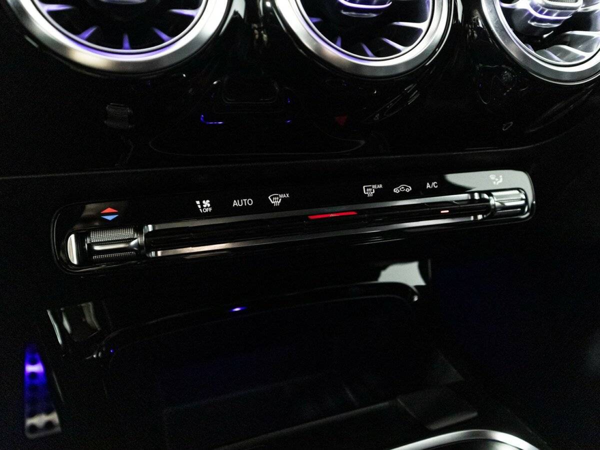 Mercedes-Benz A-Класс 2018 года с пробегом. Фото: #15