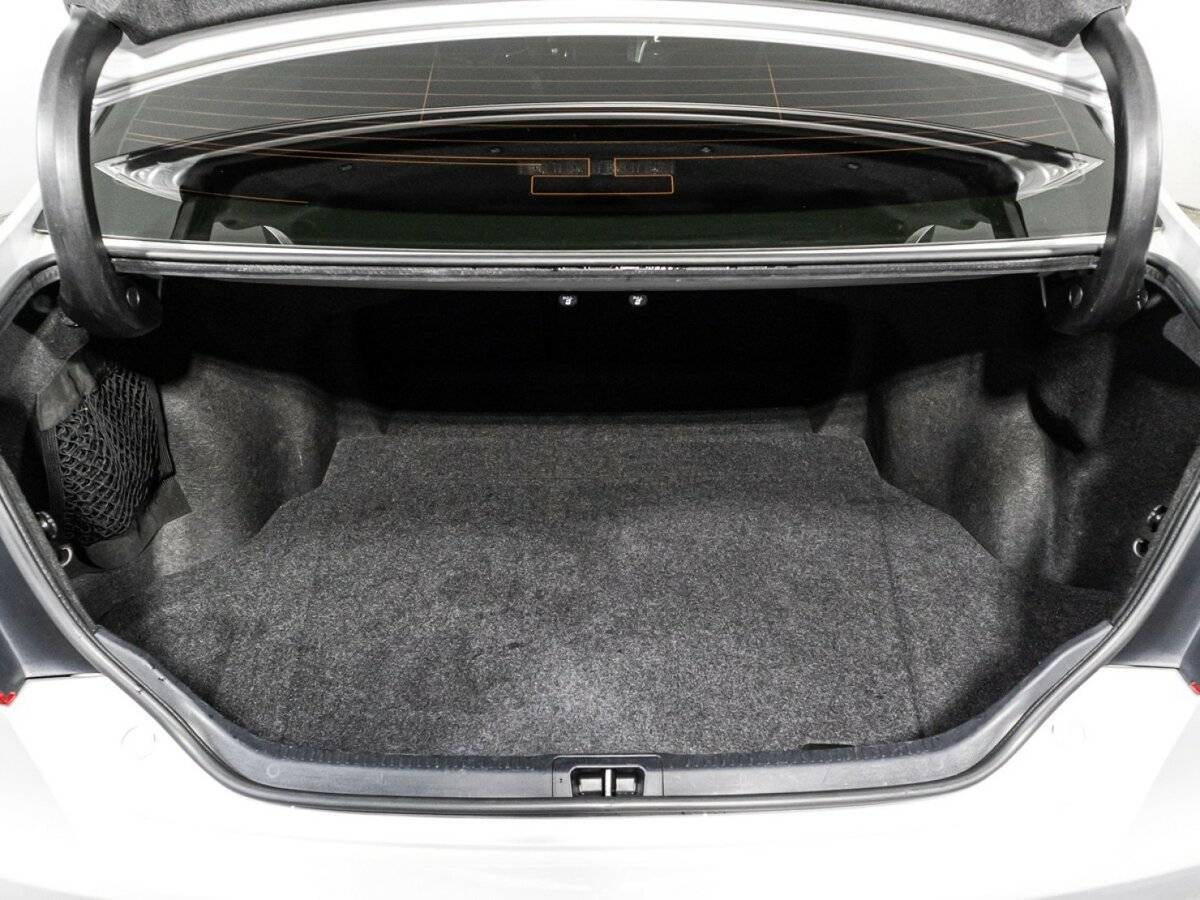 Toyota Camry 2015 года с пробегом. Фото: #14