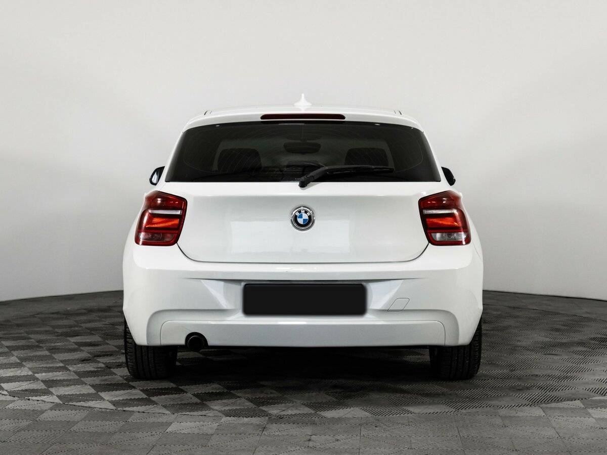 BMW 1 серии 2012 года с пробегом. Фото: #4