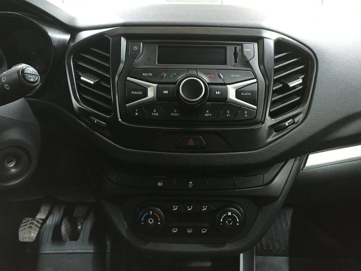 Lada (ВАЗ) Vesta 2020 года с пробегом. Фото: #14